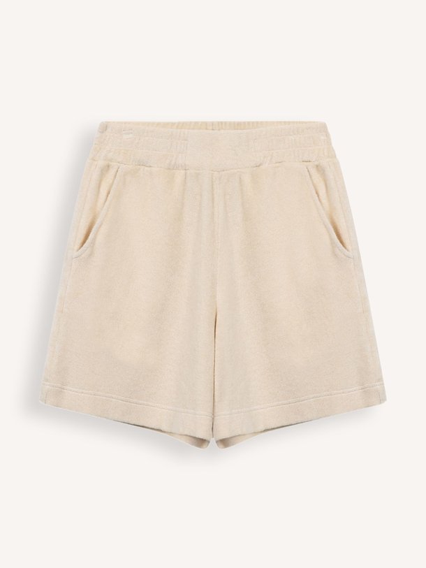 Ontdek de Celosia organic cotton badstof short van Alchemist in de kleur ecru bij Orangebag. Op werkdagen voor 21:45 besteld, morgen in huis.