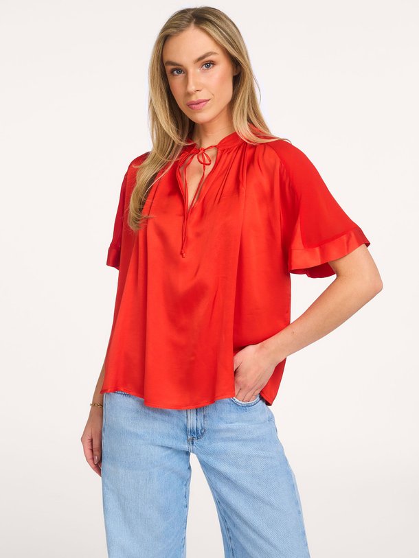 Ontdek de Felina viscose top van La Fee Maraboutee in de kleur Rood bij Orangebag. Op werkdagen voor 21:45 besteld, morgen in huis.