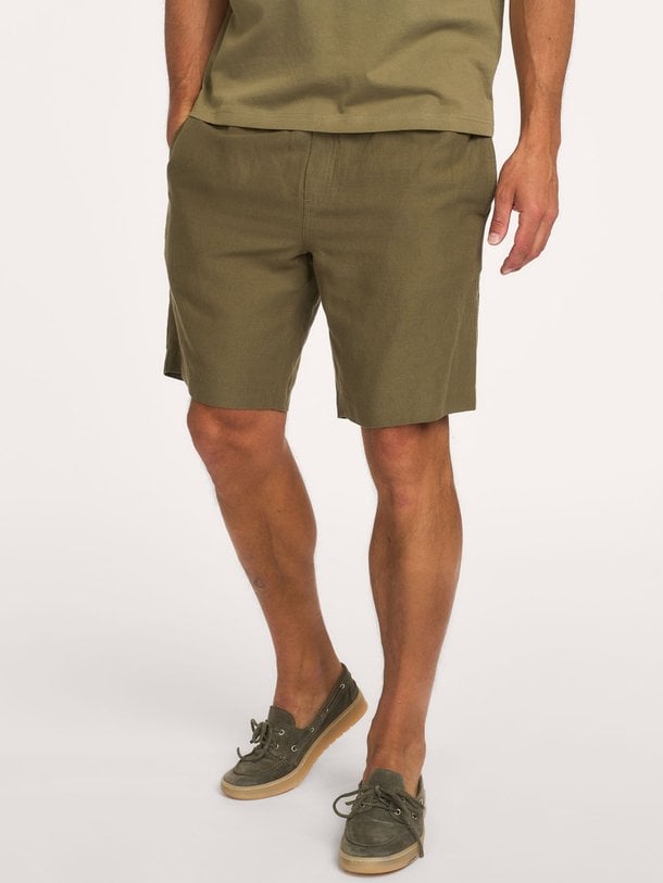 Samsoe Samsoe Smith Shorts 12671 Ontdek de SMITH SHORTS 12671 van Samsoe Samsoe bij Orangebag. Op werkdagen voor 21:45 besteld, morgen in huis.