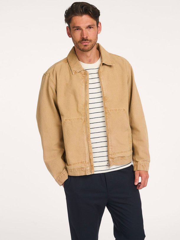 Ontdek de Katoenen jack van OLAF in de kleur Lichtbruin bij Orangebag. Op werkdagen voor 21:45 besteld, morgen in huis.