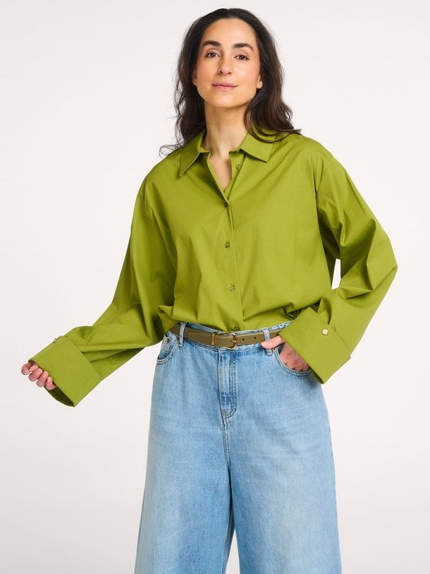Ontdek de Erina katoenmix poplin blouse van Studio Anneloes in de kleur Limegroen bij Orangebag. Op werkdagen voor 21:45 besteld, morgen in huis.