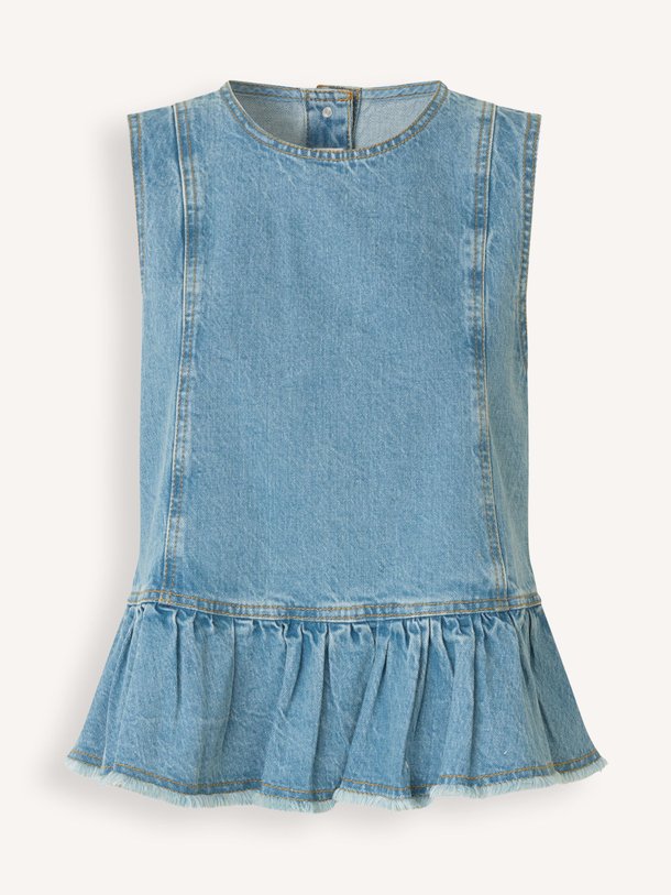 Ontdek de Madinel denim top van Baum und Pferdgarten in de kleur Blauw bij Orangebag. Op werkdagen voor 21:45 besteld, morgen in huis.