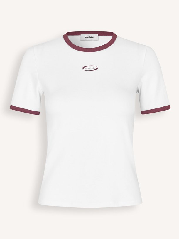 Ontdek de Verno organic cotton T-shirt van Modstrom in de kleur Wit bij Orangebag. Op werkdagen voor 21:45 besteld, morgen in huis.