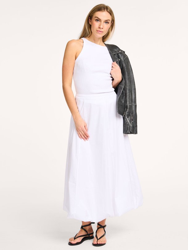 Ontdek de Viktoria katoenmix balloon rok van Second Female in de kleur wit bij Orangebag. Op werkdagen voor 21:45 besteld, morgen in huis.