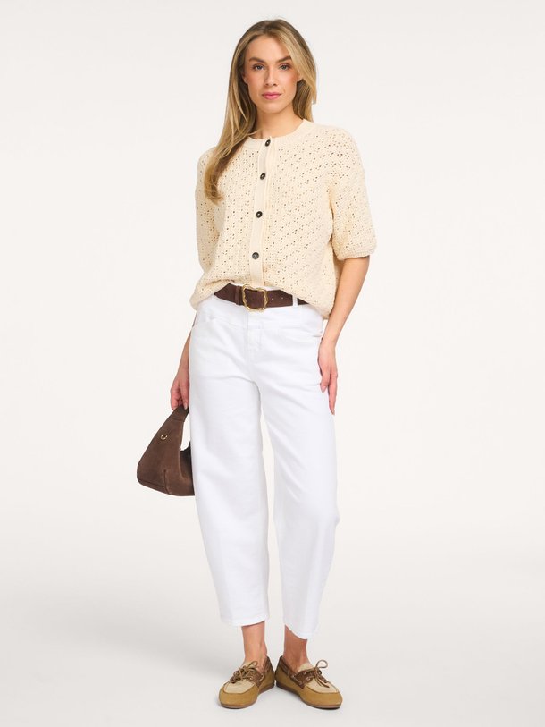 Ontdek de Stover X mid waist relaxed fit stretch jeans van Closed in de kleur Wit bij Orangebag. Op werkdagen voor 21:45 besteld, morgen in huis.