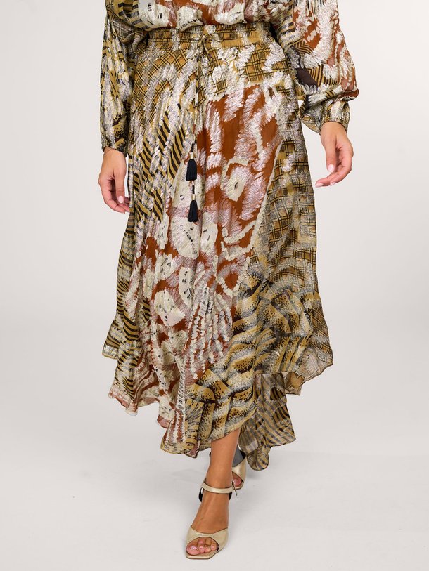 Ontdek de Ladida viscose rok met lurex van Mes Demoiselles in de kleur caramel bij Orangebag. Op werkdagen voor 21:45 besteld, morgen in huis.