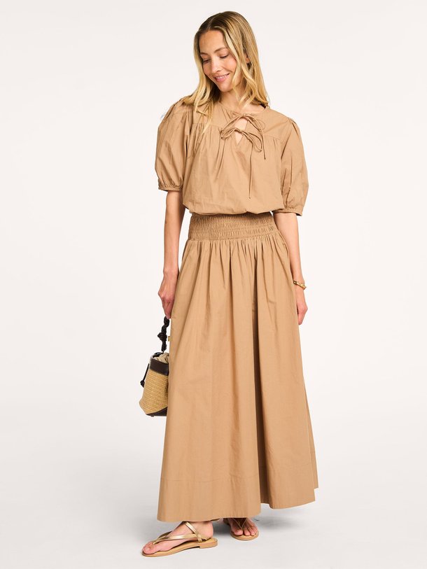 Ontdek de Ibene katoenen blouse van Ruby Tuesday in de kleur bruin bij Orangebag. Op werkdagen voor 21:45 besteld, morgen in huis.