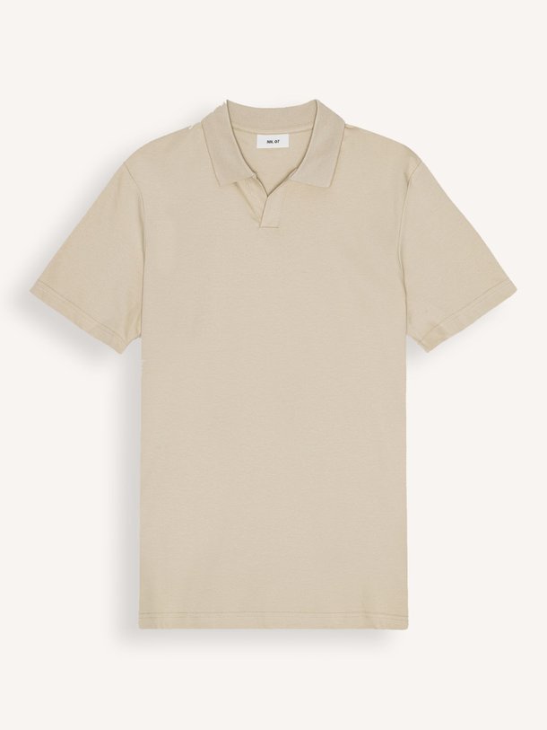 Ontdek de Paul organic cotton polo van NN.07 in de kleur beige bij Orangebag. Op werkdagen voor 21:45 besteld, morgen in huis.
