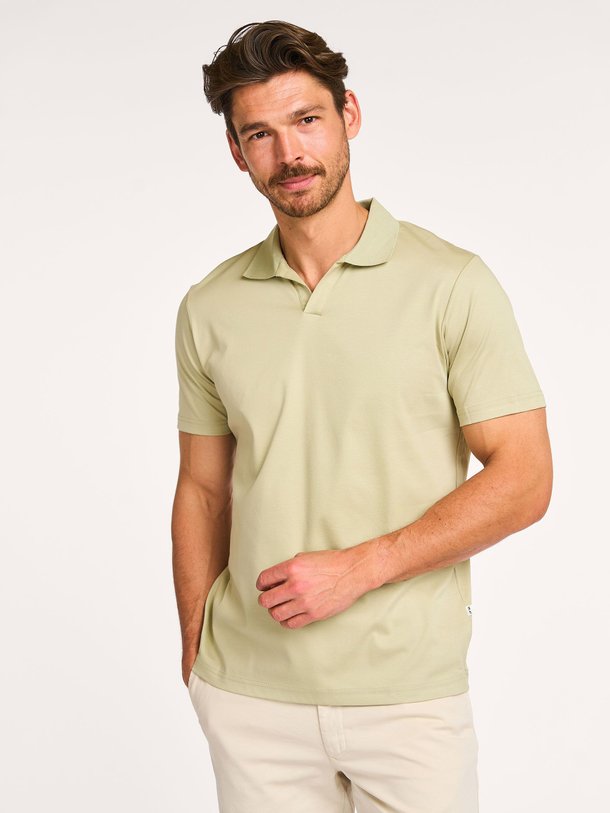 Ontdek de Paul organic cotton polo van NN.07 in de kleur groen bij Orangebag. Op werkdagen voor 21:45 besteld, morgen in huis.
