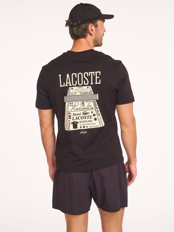 Ontdek de Katoenen logo T-shirt van Lacoste in de kleur Donkerbruin bij Orangebag. Op werkdagen voor 21:45 besteld, morgen in huis.
