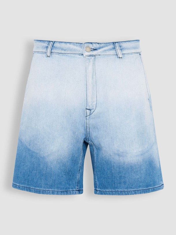 Ontdek de Malo denim short van My Essential Wardrobe in de kleur blauw bij Orangebag. Op werkdagen voor 21:45 besteld, morgen in huis.