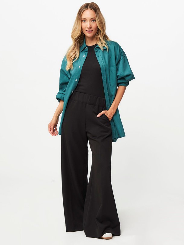 Ontdek de Viktor katoenen blouse van Sea Me Happy in de kleur groen bij Orangebag. Op werkdagen voor 21:45 besteld, morgen in huis.