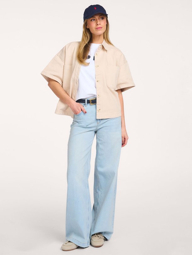 Ontdek de High waist loose fit stretch jeans van Yaya in de kleur Lichtblauw bij Orangebag. Op werkdagen voor 21:45 besteld, morgen in huis.