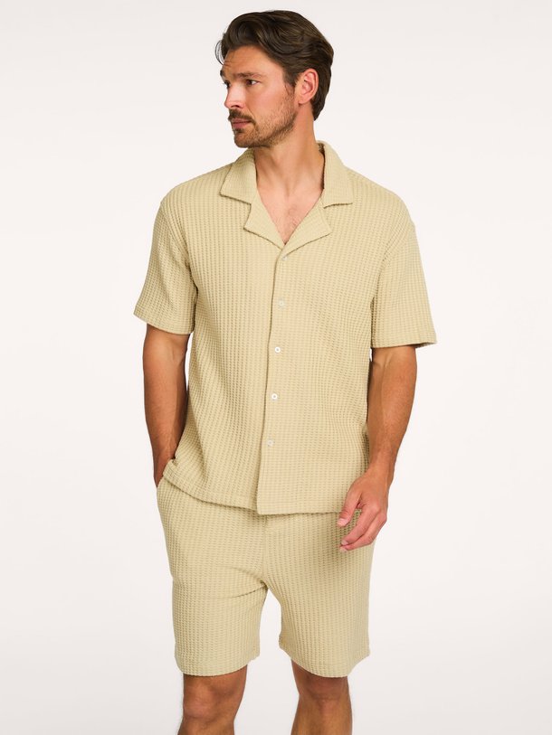 Law Of The Sea Flowen Structured Resort Shirt Ontdek de FLOWEN STRUCTURED RESORT SHIRT van Law of the Sea bij Orangebag. Op werkdagen voor 21:45 besteld, morgen in huis.