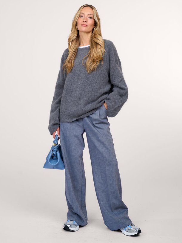 Ontdek de Viscosemix wide leg pantalon van Yaya in de kleur blauwgrijs bij Orangebag. Op werkdagen voor 21:45 besteld, morgen in huis.