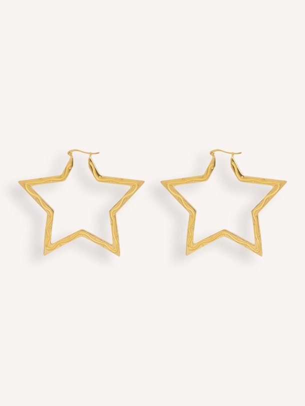 Ontdek de Large Funky Star vergulde oorstekers van Anna + Nina in de kleur goudkleur bij Orangebag. Op werkdagen voor 21:45 besteld, morgen in huis.