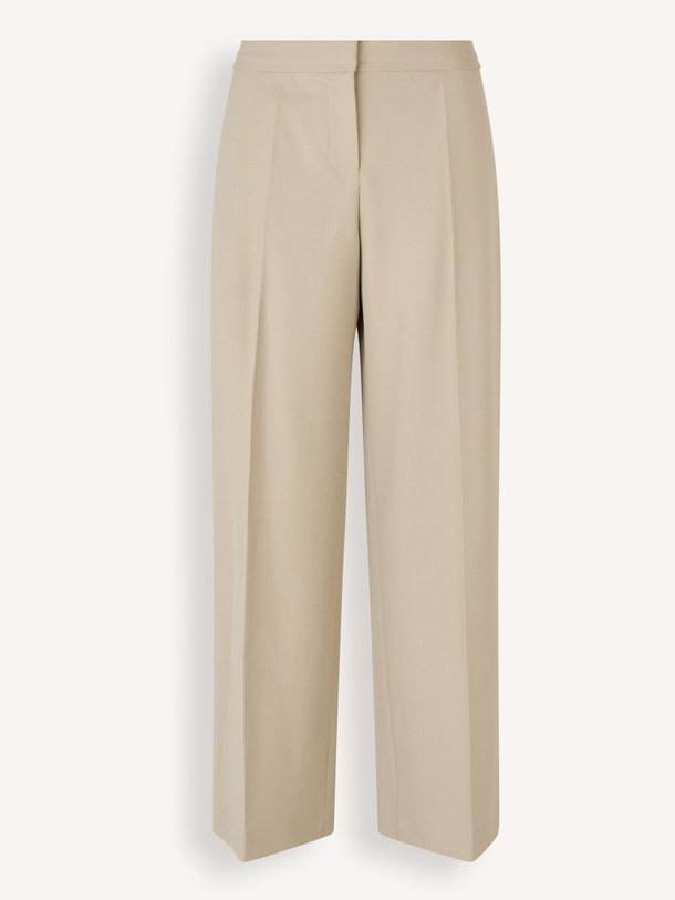 Ontdek de Sahay viscosemix pantalon van Samsoe Samsoe in de kleur beige bij Orangebag. Op werkdagen voor 21:45 besteld, morgen in huis.
