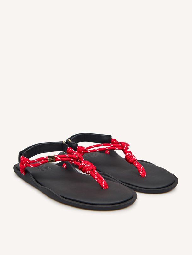 Ontdek de Flo lederen sandalen van Flowze in de kleur Rood bij Orangebag. Op werkdagen voor 21:45 besteld, morgen in huis.