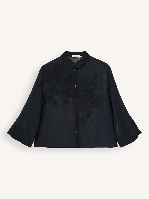 Ontdek de Appliek viscose blouse met borduursel van Knit-ted in de kleur Zwart bij Orangebag. Op werkdagen voor 21:45 besteld, morgen in huis.