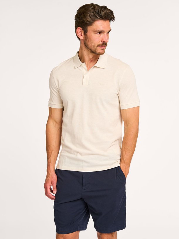 Ontdek de Pallas katoenen piqué polo van Boss in de kleur off-white bij Orangebag. Op werkdagen voor 21:45 besteld, morgen in huis.