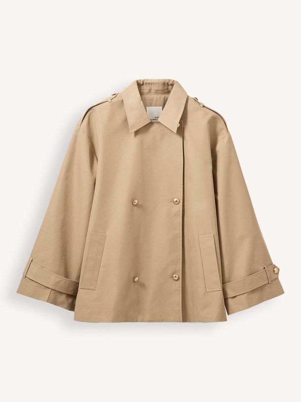 Ontdek de Adria katoenmix trenchcoat van Sofie Schnoor in de kleur Camel bij Orangebag. Op werkdagen voor 21:45 besteld, morgen in huis.