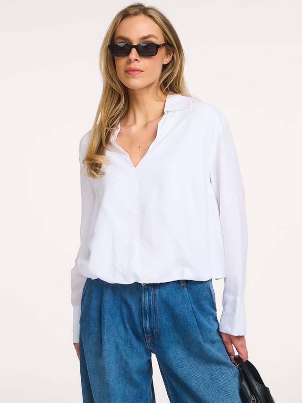 Ontdek de Sadaphne lyocellmix top van Samsoe Samsoe in de kleur Wit bij Orangebag. Op werkdagen voor 21:45 besteld, morgen in huis.