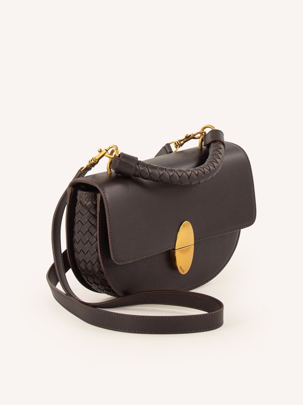 Ontdek de Tesoro lederen schouder-/handtas van Sessun in de kleur Donkerbruin bij Orangebag. Op werkdagen voor 21:45 besteld, morgen in huis.