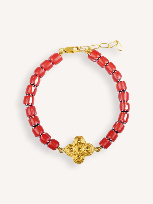 Ontdek de Breeze vergulde armband van By-Bar in de kleur Rood bij Orangebag. Op werkdagen voor 21:45 besteld, morgen in huis.