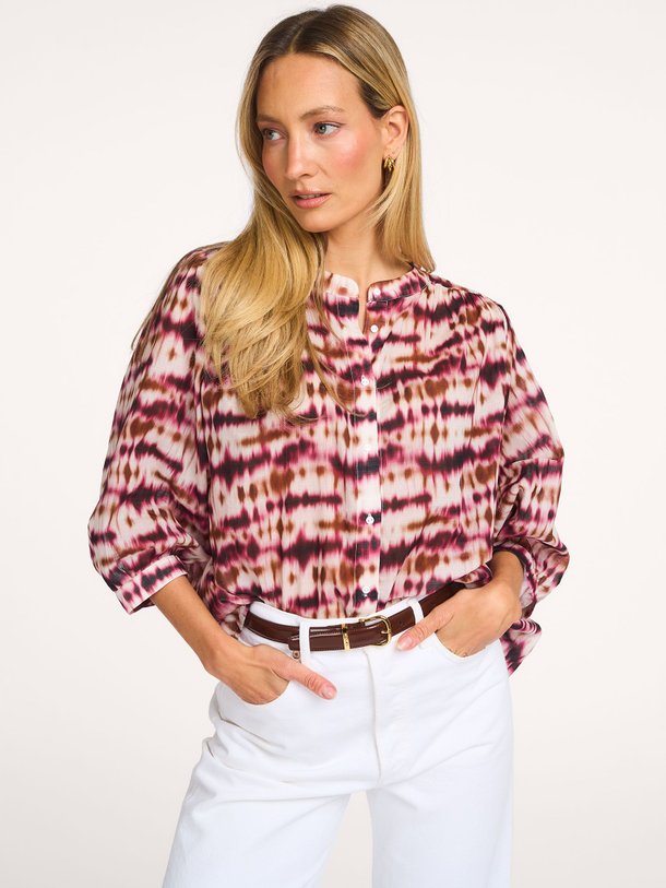 Ontdek de Fjord organic cotton tie-dye top van La Fee Maraboutee in de kleur Roze bij Orangebag. Op werkdagen voor 21:45 besteld, morgen in huis.