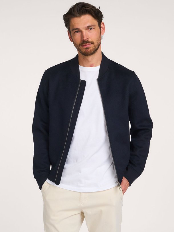 Ontdek de Mick wolmix jack van Alter Ego in de kleur Donkerblauw bij Orangebag. Op werkdagen voor 21:45 besteld, morgen in huis.