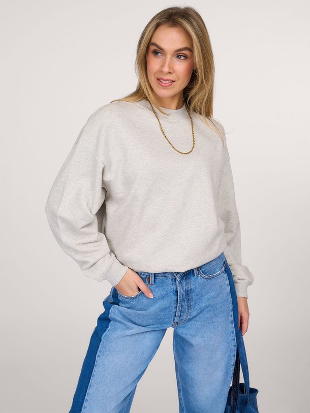 Ontdek de Hikari katoenmix sweater van Denham in de kleur grijs bij Orangebag. Op werkdagen voor 21:45 besteld, morgen in huis.