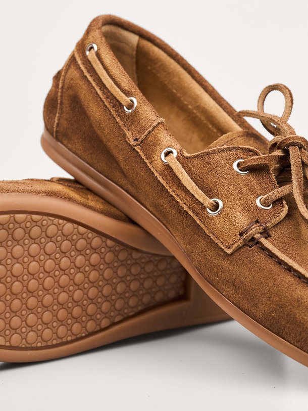 Ontdek de Suéde loafers van Posa in de kleur donkerbruin bij Orangebag. Op werkdagen voor 21:45 besteld, morgen in huis.