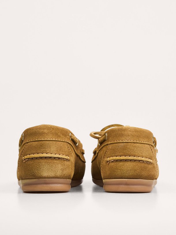 Ontdek de Suéde loafers van Posa in de kleur camel bij Orangebag. Op werkdagen voor 21:45 besteld, morgen in huis.