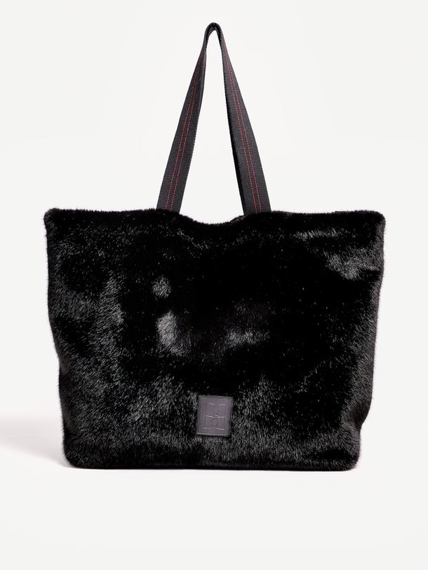 Ontdek de Hommie fake fur shopper van Bellerose in de kleur zwart bij Orangebag. Op werkdagen voor 21:45 besteld, morgen in huis.
