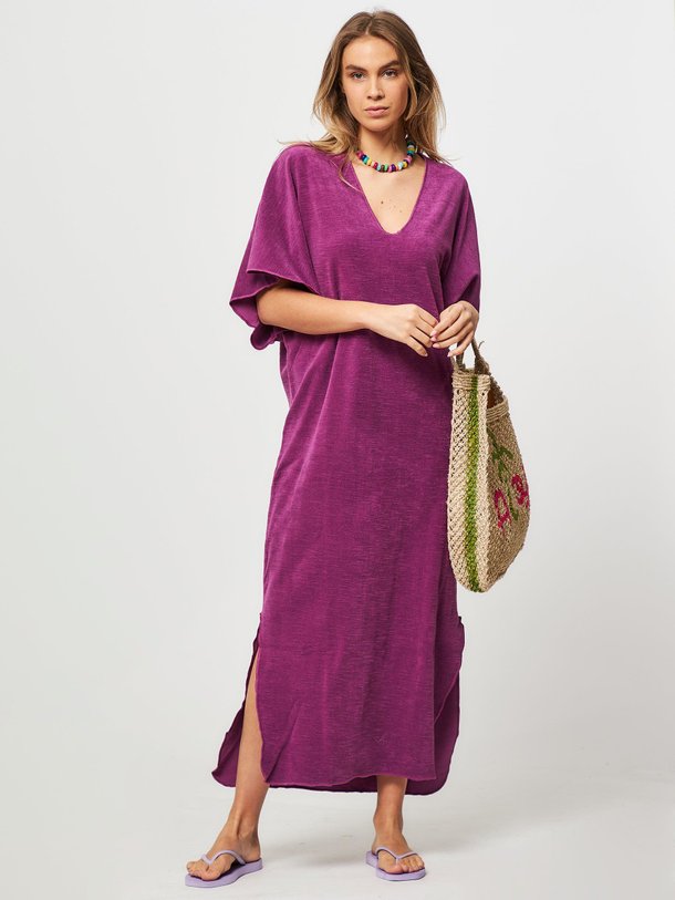 Ontdek de Kaftan katoenen badstof maxi jurk van Speezys in de kleur paars bij Orangebag. Op werkdagen voor 21:45 besteld, morgen in huis.