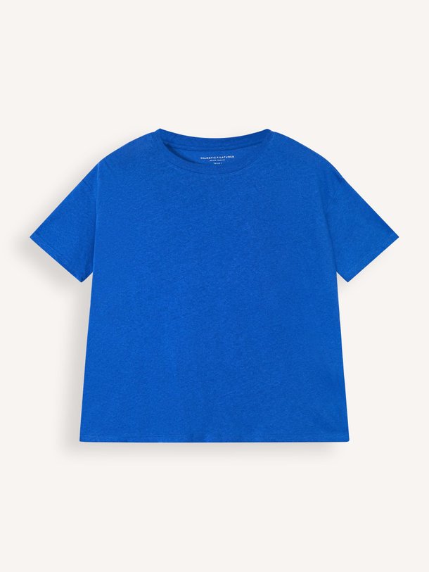 Ontdek de M497 katoen/linnenmix T-shirt van Majestic Filatures in de kleur Blauw bij Orangebag. Op werkdagen voor 21:45 besteld, morgen in huis.