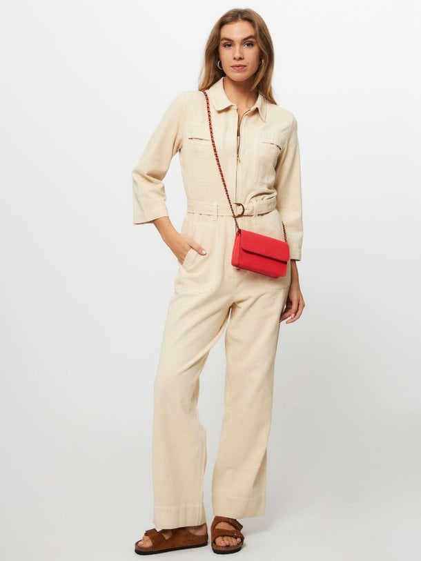 Ontdek de Louise katoenen jumpsuit van By-Bar in de kleur ecru bij Orangebag. Op werkdagen voor 21:45 besteld, morgen in huis.