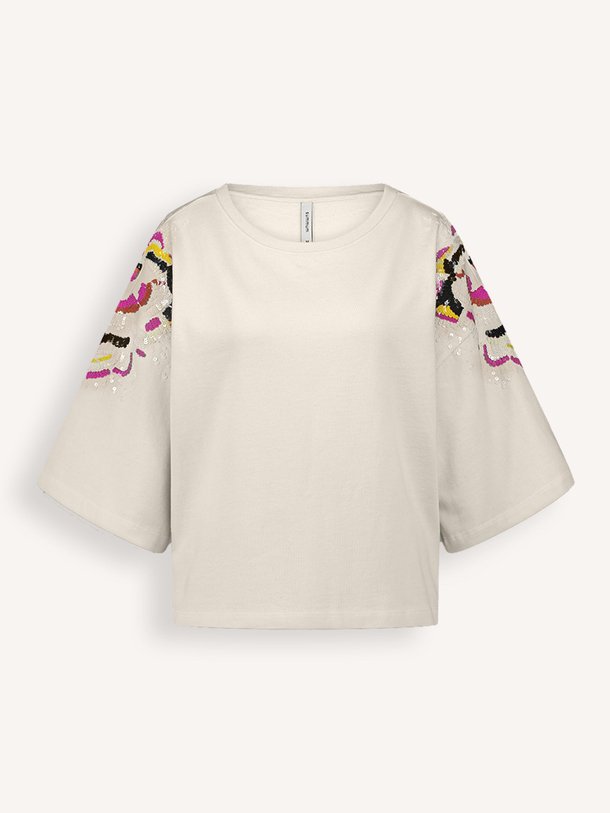 Ontdek de Katoenmix trui van Summum in de kleur off-white bij Orangebag. Op werkdagen voor 21:45 besteld, morgen in huis.