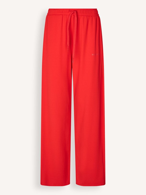 Ontdek de Marietta viscosemix joggingbroek van Modstrom in de kleur rood bij Orangebag. Op werkdagen voor 21:45 besteld, morgen in huis.