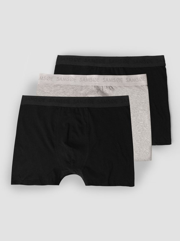 Ontdek de Trunks jersey boxershort van Samsoe Samsoe in de kleur donkerblauw bij Orangebag. Op werkdagen voor 21:45 besteld, morgen in huis.