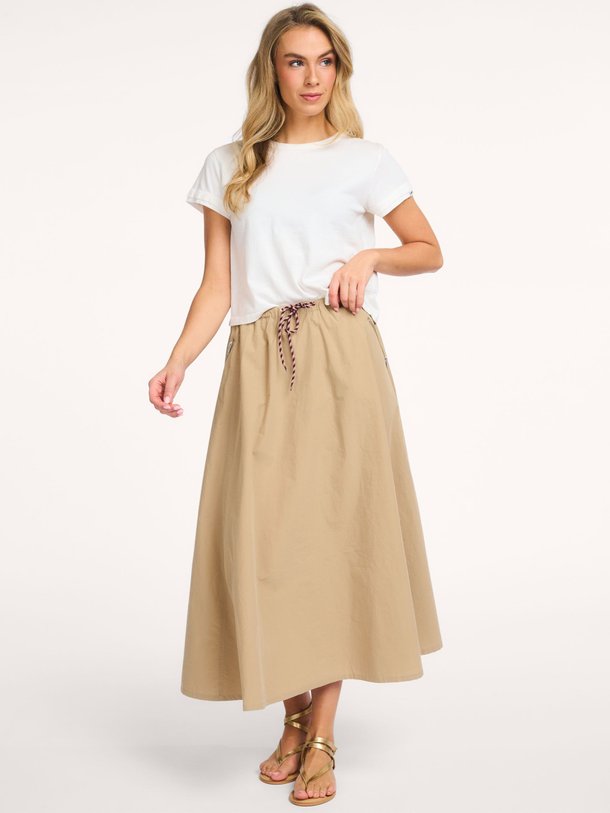Ontdek de Harlin katoenen rok van Bellerose in de kleur Beige bij Orangebag. Op werkdagen voor 21:45 besteld, morgen in huis.