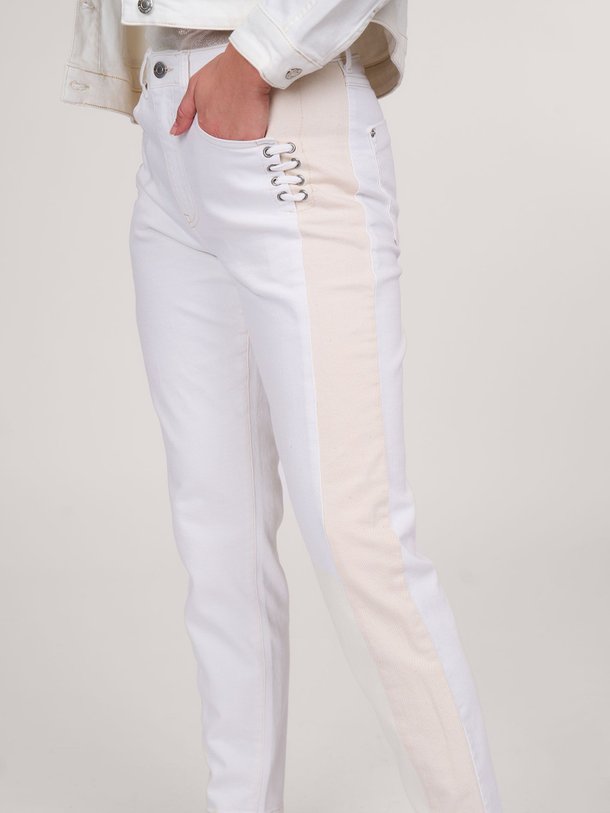 Ontdek de High waist straight fit stretch jeans van Summum in de kleur off-white bij Orangebag. Op werkdagen voor 21:45 besteld, morgen in huis.