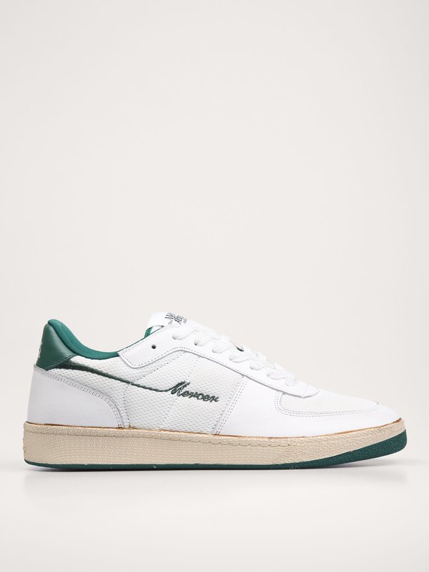 Ontdek de The Re-Tennis mesh sneakers van Mercer Amsterdam in de kleur donkergroen bij Orangebag. Op werkdagen voor 21:45 besteld, morgen in huis.