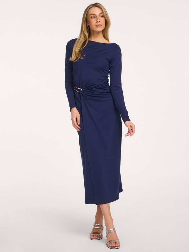 Ontdek de Donne viscosemix jersey maxi jurk van Freebird in de kleur Donkerblauw bij Orangebag. Op werkdagen voor 21:45 besteld, morgen in huis.