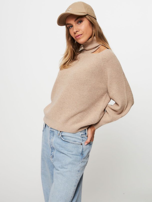 Ontdek de Marenna wolmix trui van Dante 6 in de kleur zand bij Orangebag. Op werkdagen voor 21:45 besteld, morgen in huis.