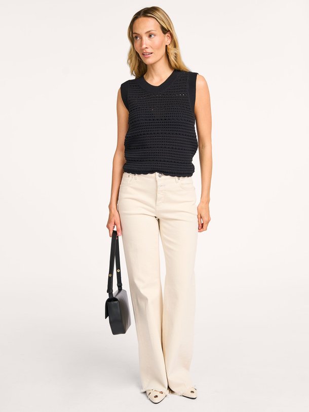 Ontdek de Gillan low waist loose fit stretch jeans van Closed in de kleur crème bij Orangebag. Op werkdagen voor 21:45 besteld, morgen in huis.