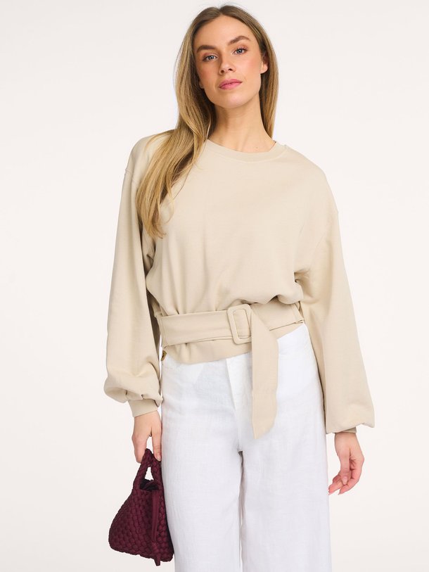 Ontdek de Cerise katoenmix sweater van Club L`avenir in de kleur Beige bij Orangebag. Op werkdagen voor 21:45 besteld, morgen in huis.