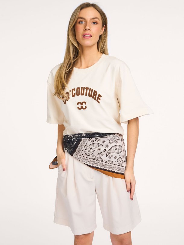 Ontdek de Zenga katoenen logo T-shirt van Co'Couture in de kleur Crème bij Orangebag. Op werkdagen voor 21:45 besteld, morgen in huis.