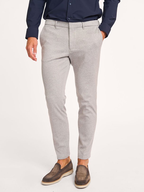 Ontdek de Sight katoenmix stretch pantalon met structuur van Drykorn in de kleur grijs bij Orangebag. Op werkdagen voor 21:45 besteld, morgen in huis.