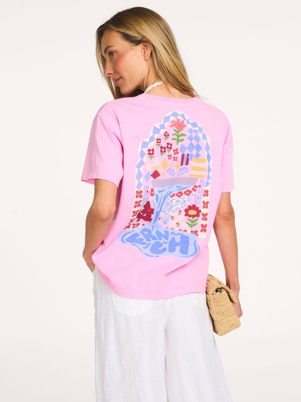 Ontdek de Nymphaea organic cotton T-shirt met print van Frnch in de kleur Roze bij Orangebag. Op werkdagen voor 21:45 besteld, morgen in huis.